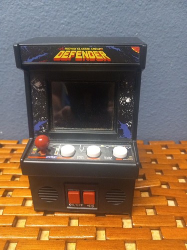 Defender arcade classics retro - classics,