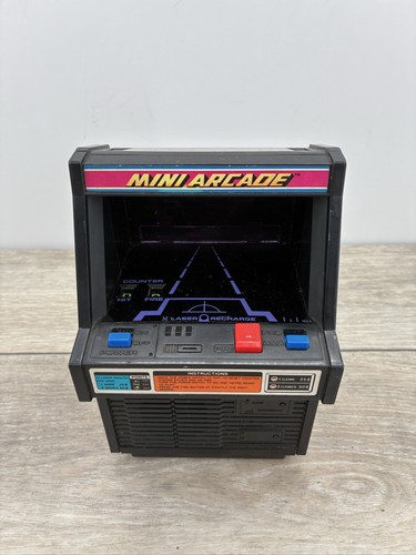Vintage mini arcade tomy - mini,